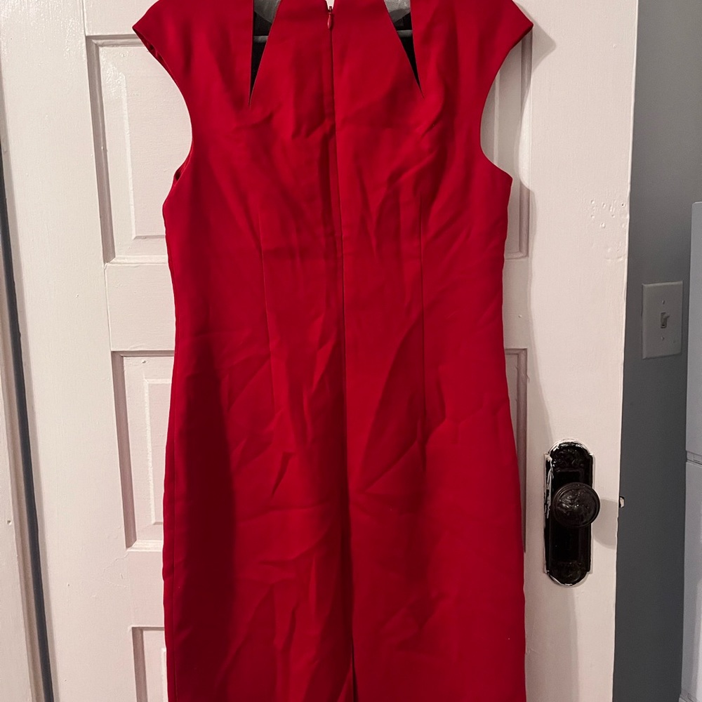 Dress - Picture 8 of 11